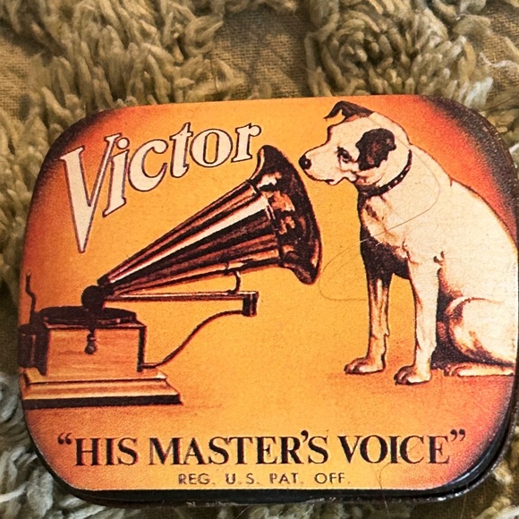 Bristolware Other - RCA Victor "His Master's Voice" tin featuring the famous dog "Nipper" logo.